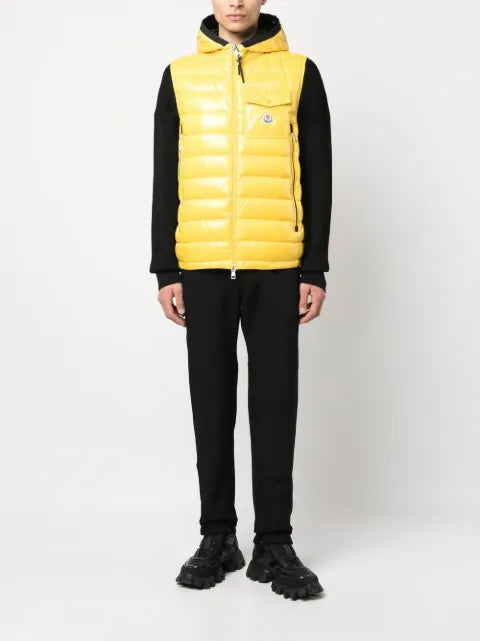 Moncler chest logo-patch padded gilet